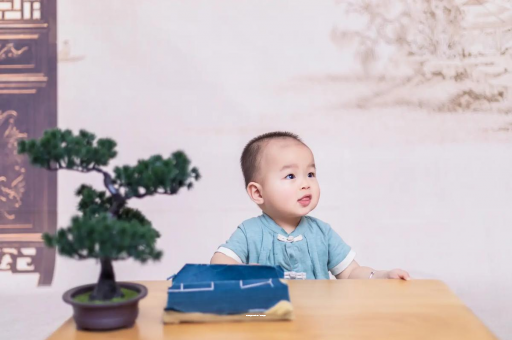 垦利宝宝喊肚子疼怎么回事